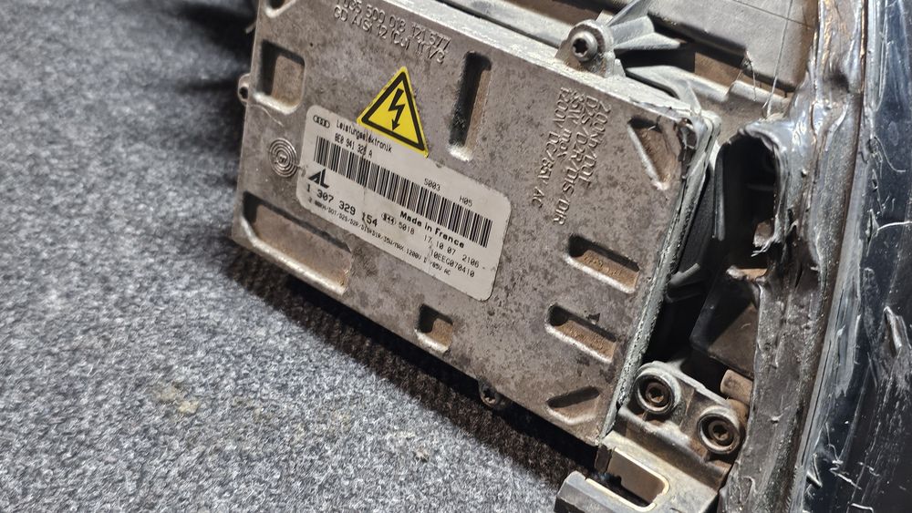 Far Audi TT 8J
Sunt functionale
Se va