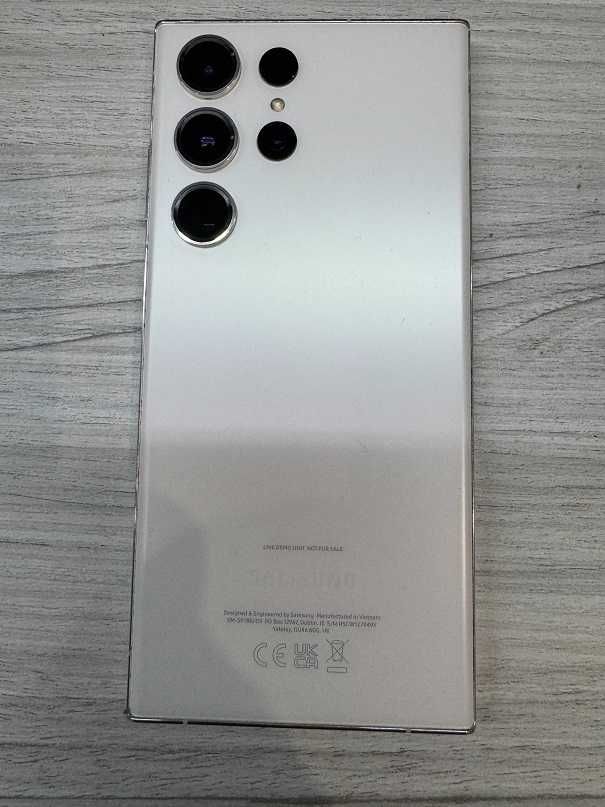 Samsung S23 Ultra-Перфектен