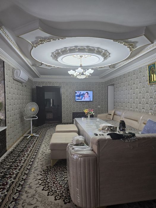 Продаётся дом 2 сотки 4 комнаты в Бектемирском районе 55000$