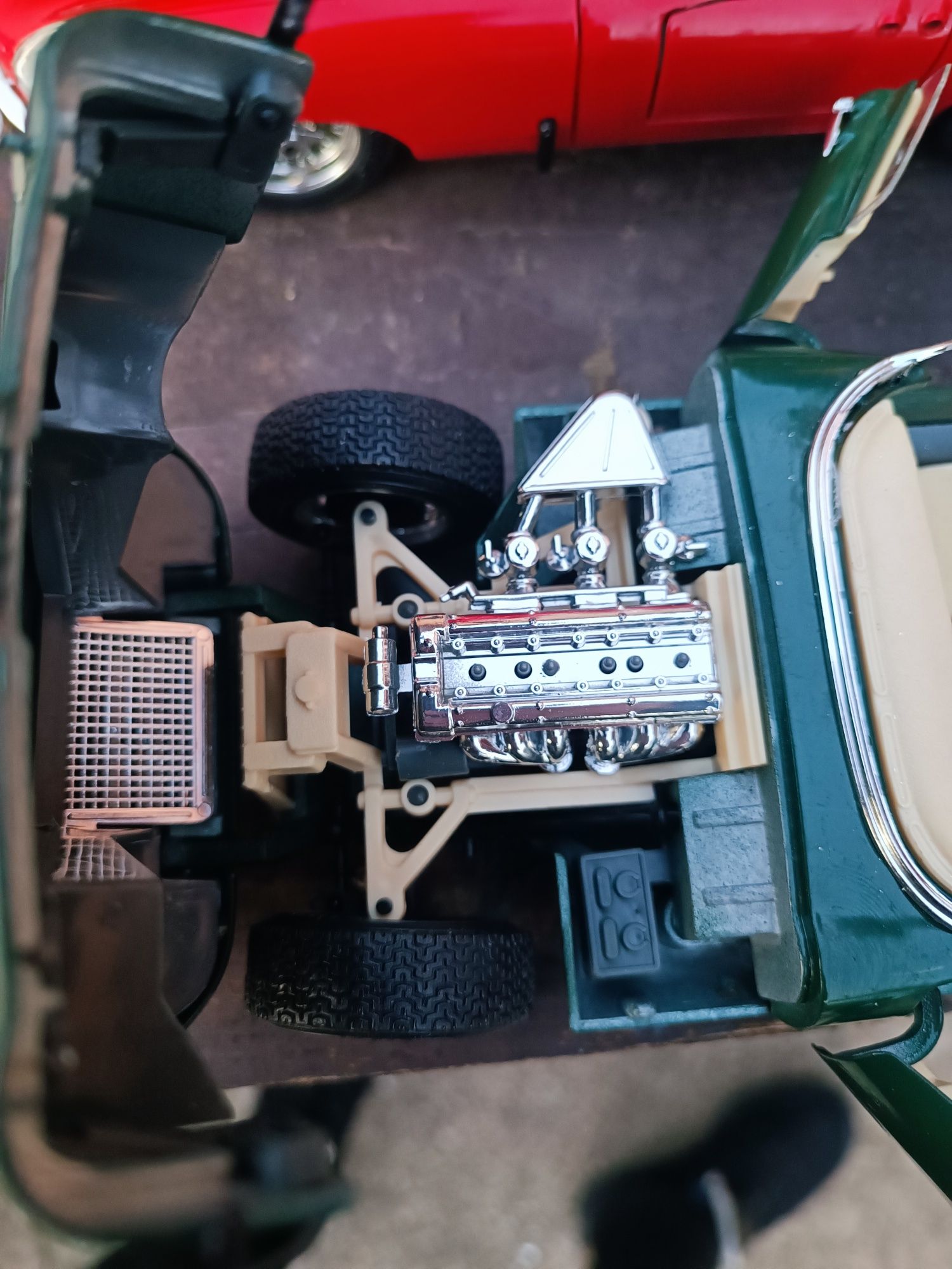 Колички bburago , ббураго 1:18