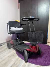 Carucior electric persoane cu handicap - IMPECABIL -