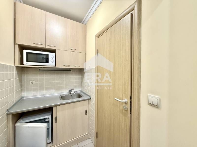 Дава се под наем Офис в София, Център - 105 кв.м за 1420 € - Снимка #4