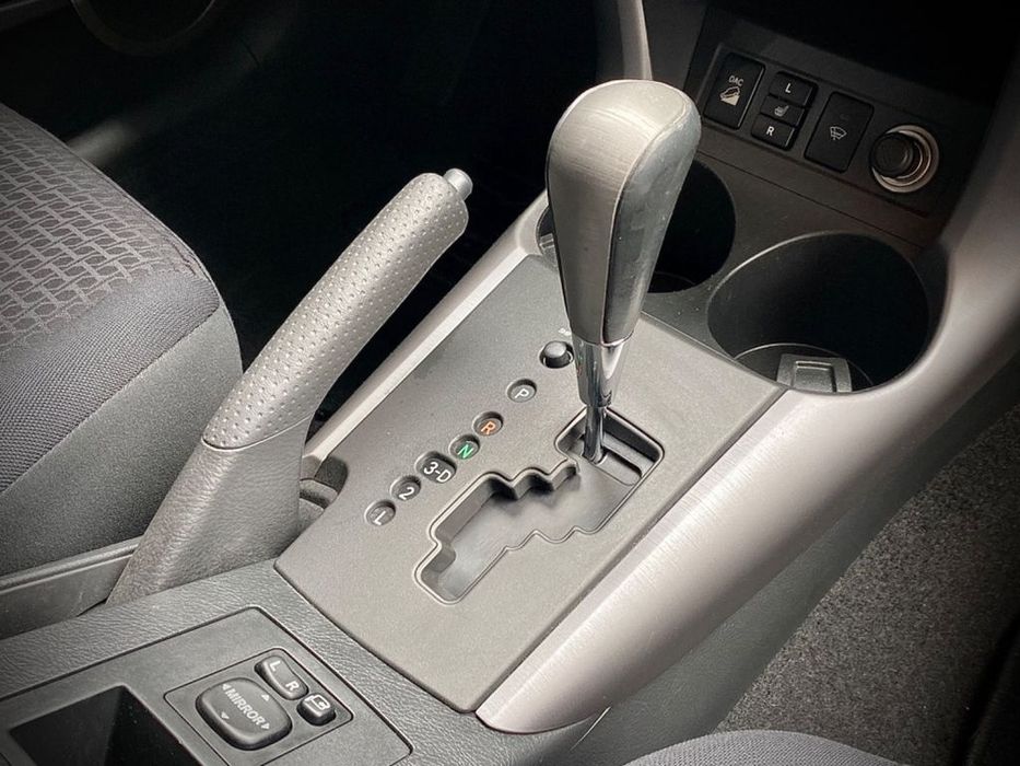 Тоиота рав 4 2008г.бензин автоматик