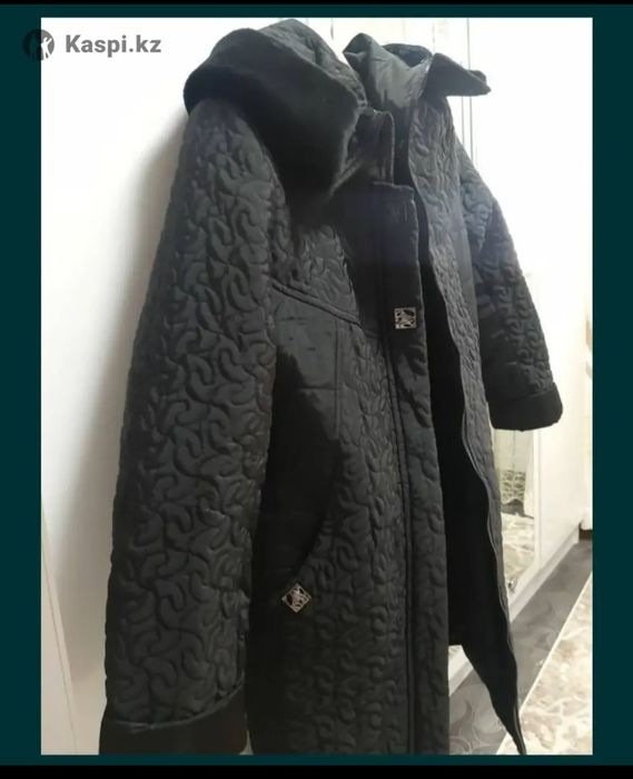 Продам женское пальто