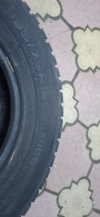 Vand 4 bucati anvelope C-uri