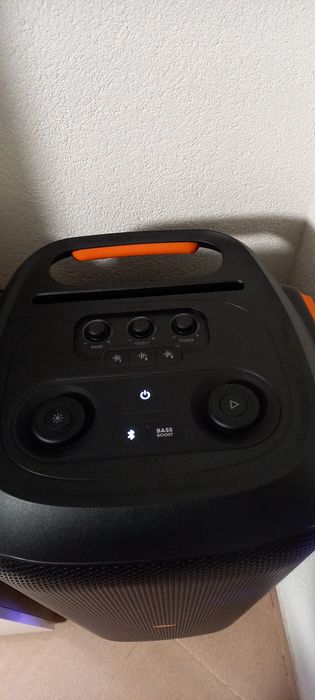 Преносима колона jbl 710