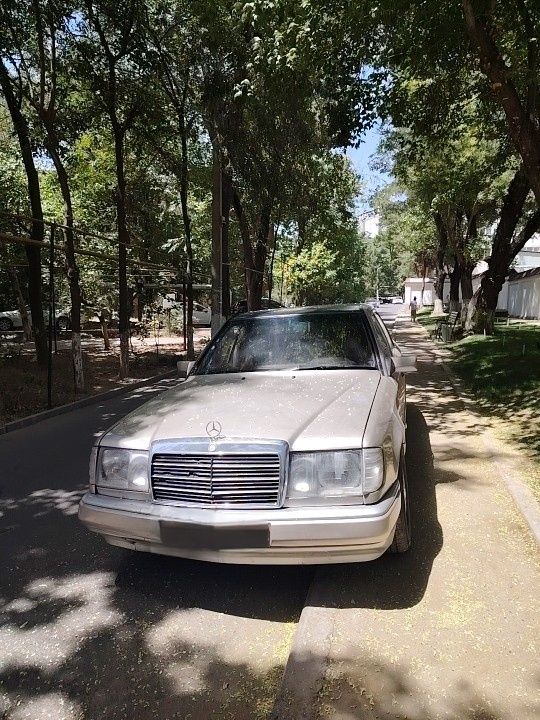 Mercedes Benz W124 волчок