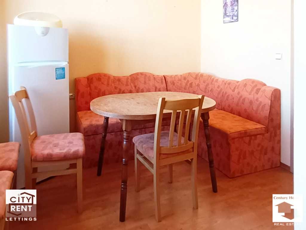 Дава се под наем Четиристаен апартамент в Велико Търново, Център - 110 кв.м за 440 € - Снимка #3