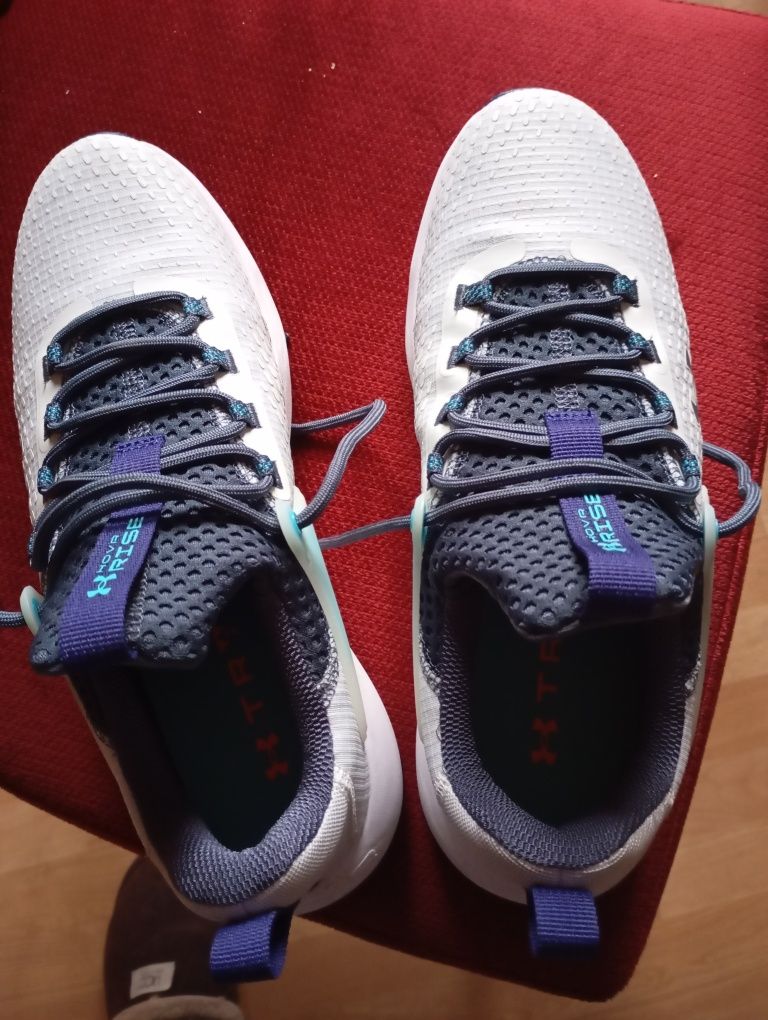 Маратонки Under Armour