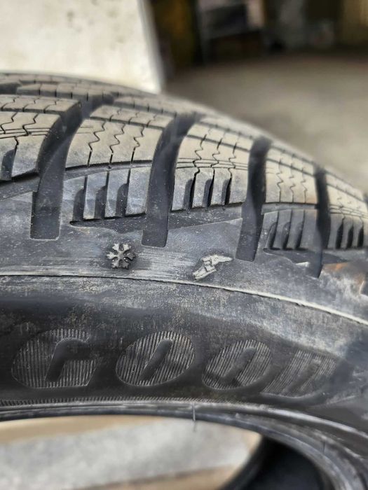 4x Зимни гуми Goodyear 175/65R14 82T UG PERF 3,карани един сезон