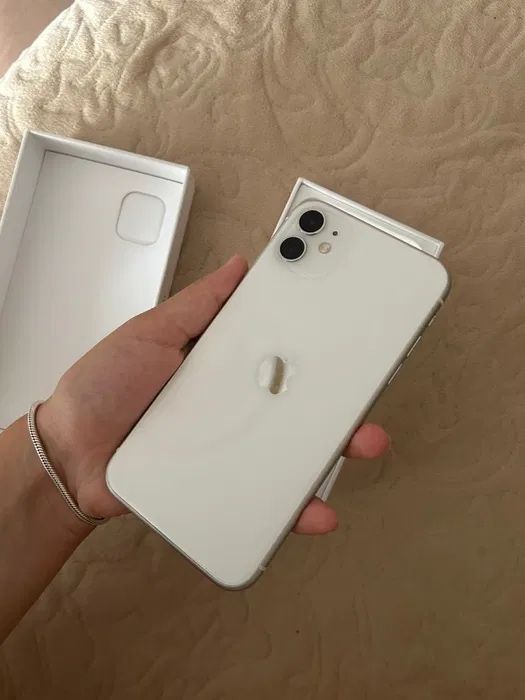 Айфон 11 128 гб отличный состояние