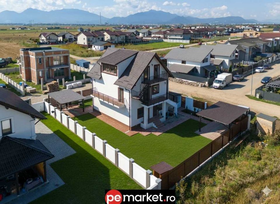 Casă multifamilială cu 2 apartamente + mansardă – Sânpetru, Brașov