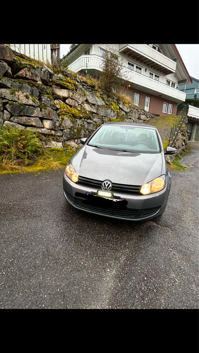 Vand sau schimb Golf 6.