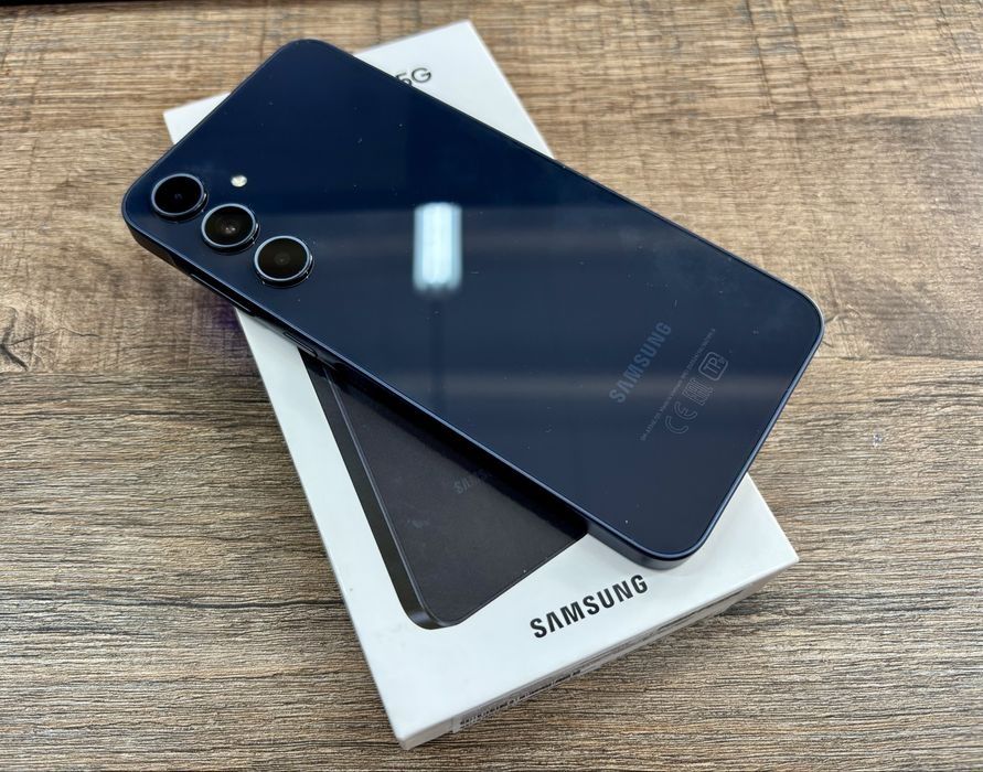 Samsung A35 5G 256/8gb почти ноый
