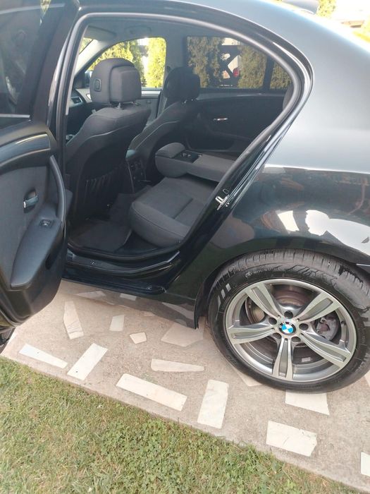 Bmw seria 5 e60.