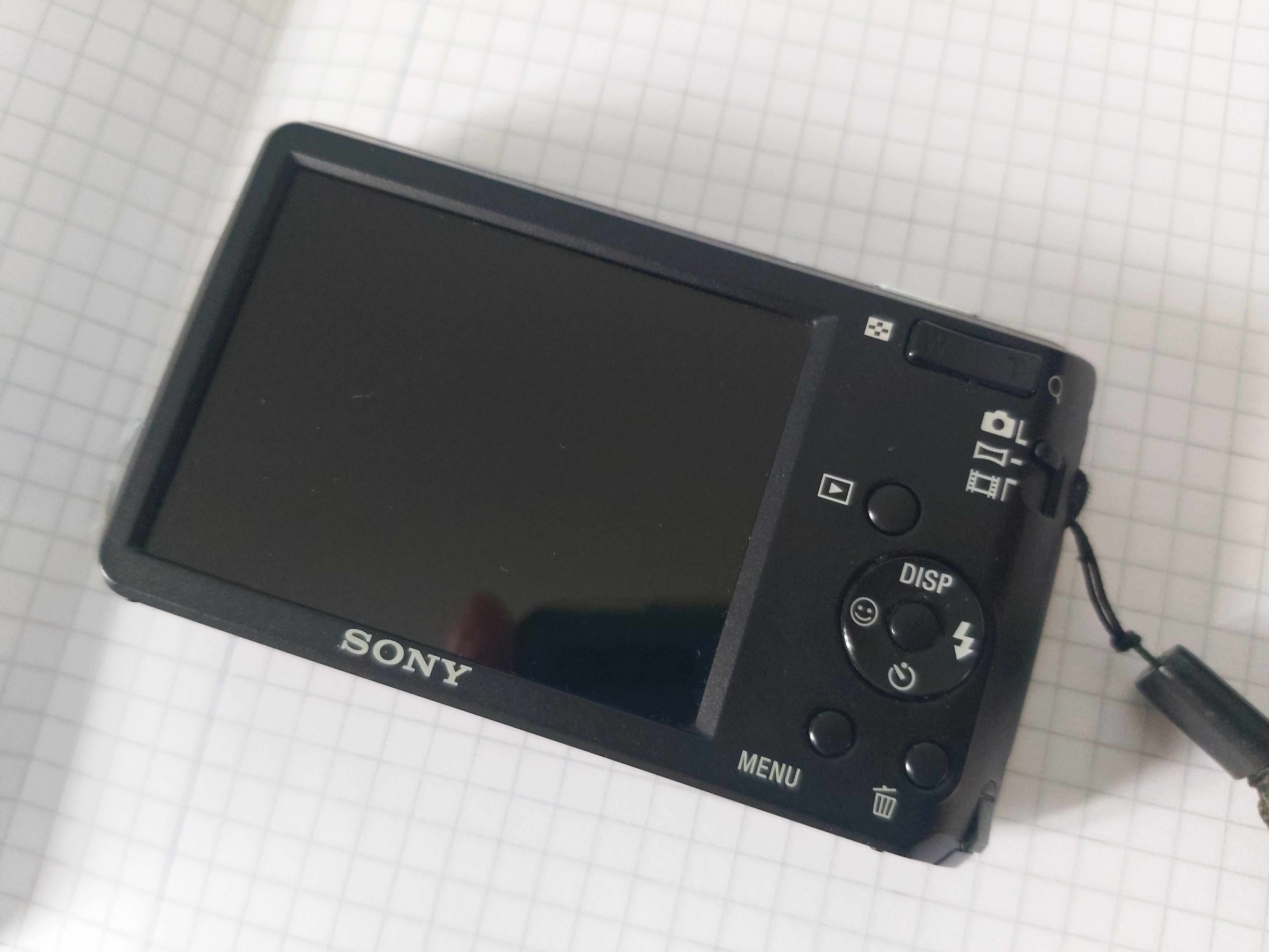 Sony 14.1 mpx DSC W520