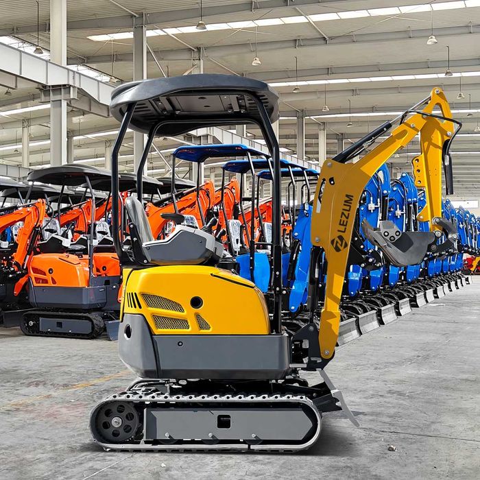 LEZUM Mini excavator pilot cu control electric hibrid Mini excavator
