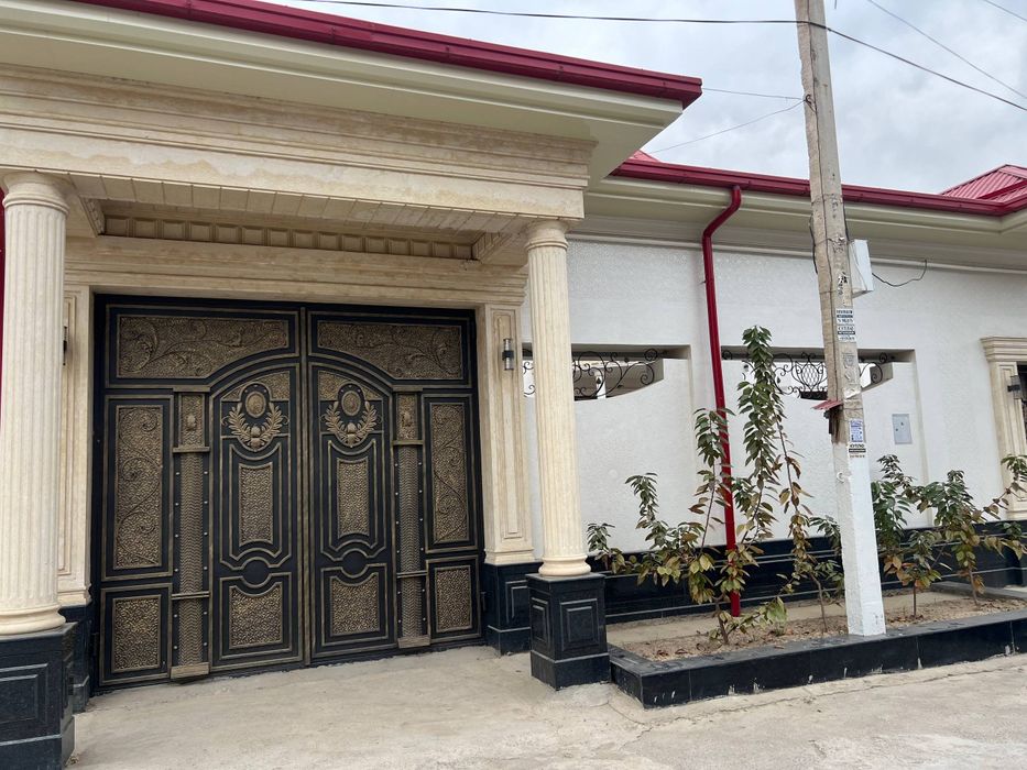 Продаётся участка своя 10комната 8соток Эшонгузар