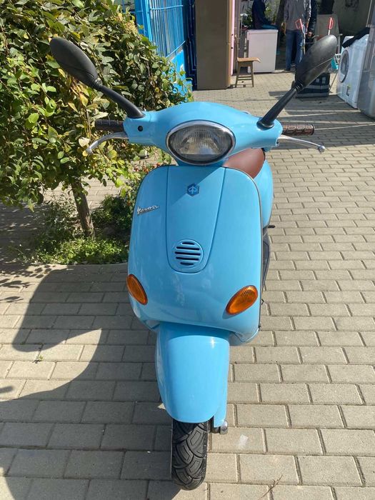 Piaggio Vespa ET2