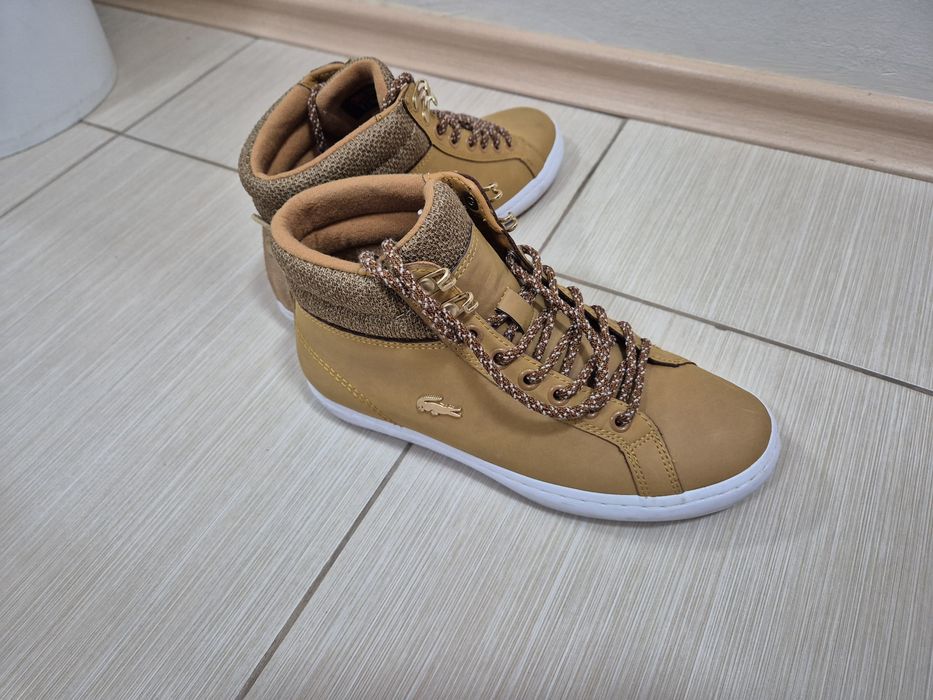 Спортни зимни кецове lacoste 36ти номер