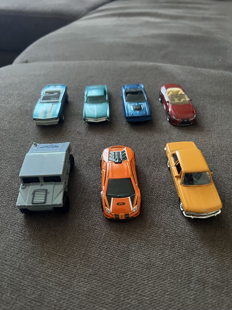 Колички Matchbox и Hot Wheels