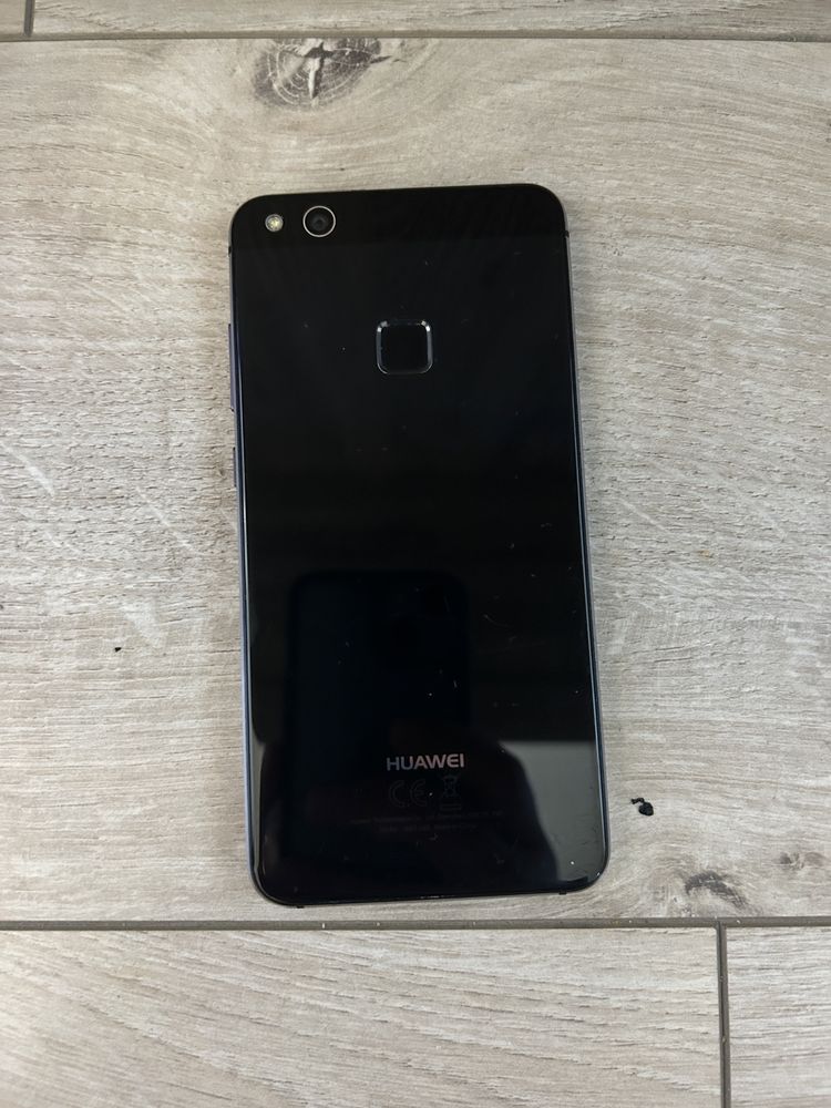 2 Телефона Huawei за части