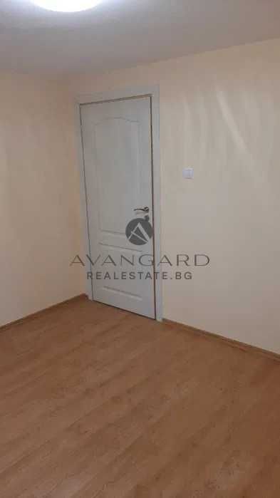 Продава се Двустаен апартамент в Пловдив, Каменица 2 - 52 кв.м за 2366 €/кв.м - Снимка #15