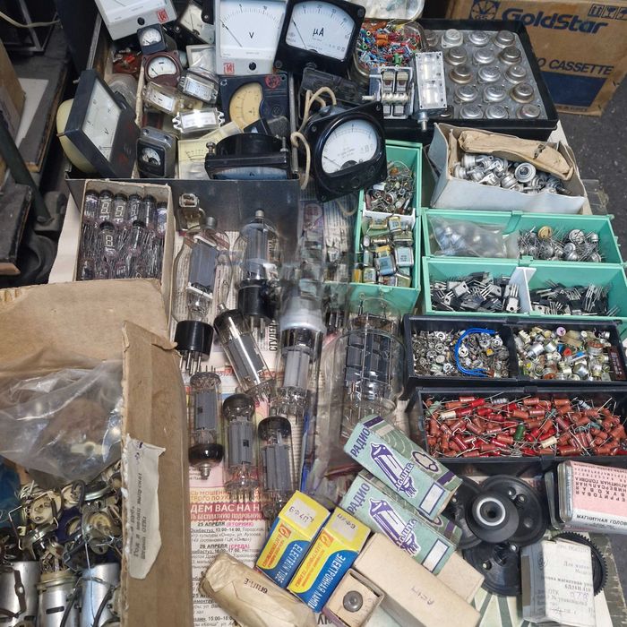 Радиодетали советские. Разные.