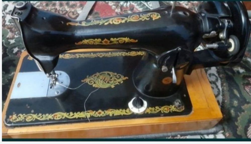 Тикув машинкаси сотилади