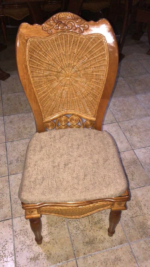 Ратанговые кресла и стулья