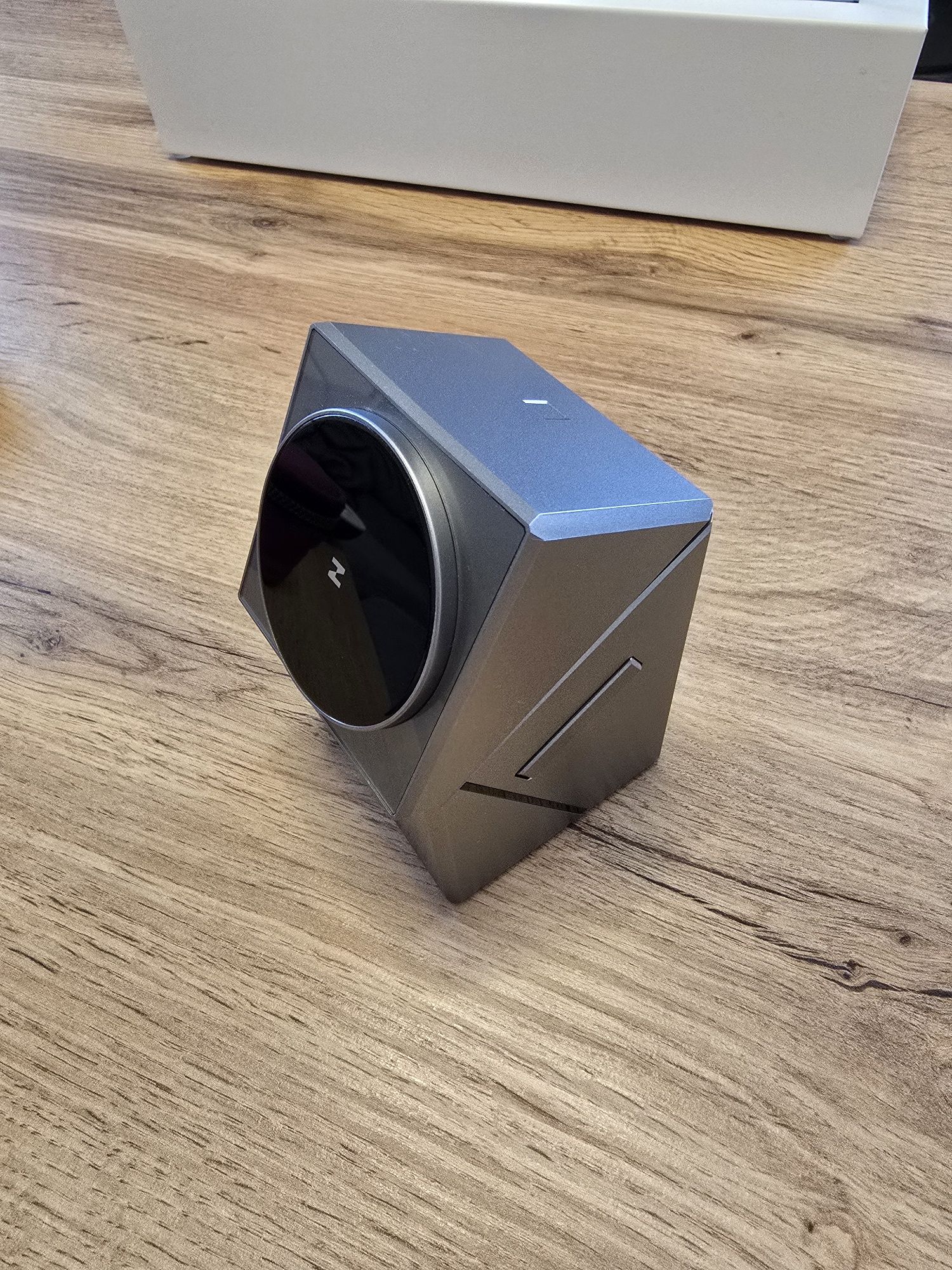 ZeeHoo CubeTrick X зарядна станция 3в1 със 30W PD зарядно и кабел