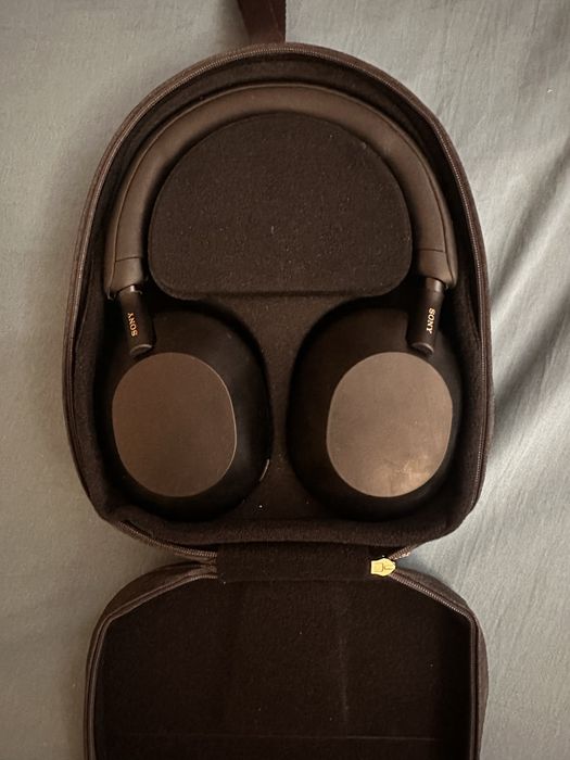 Наушники Sony WH-1000XM5 Черный Цвет