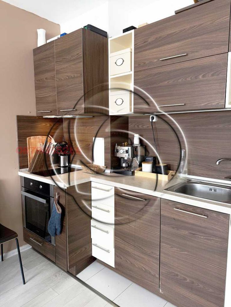 Дава се под наем Двустаен апартамент в София, Витоша - 60 кв.м за 700 € - Снимка #3