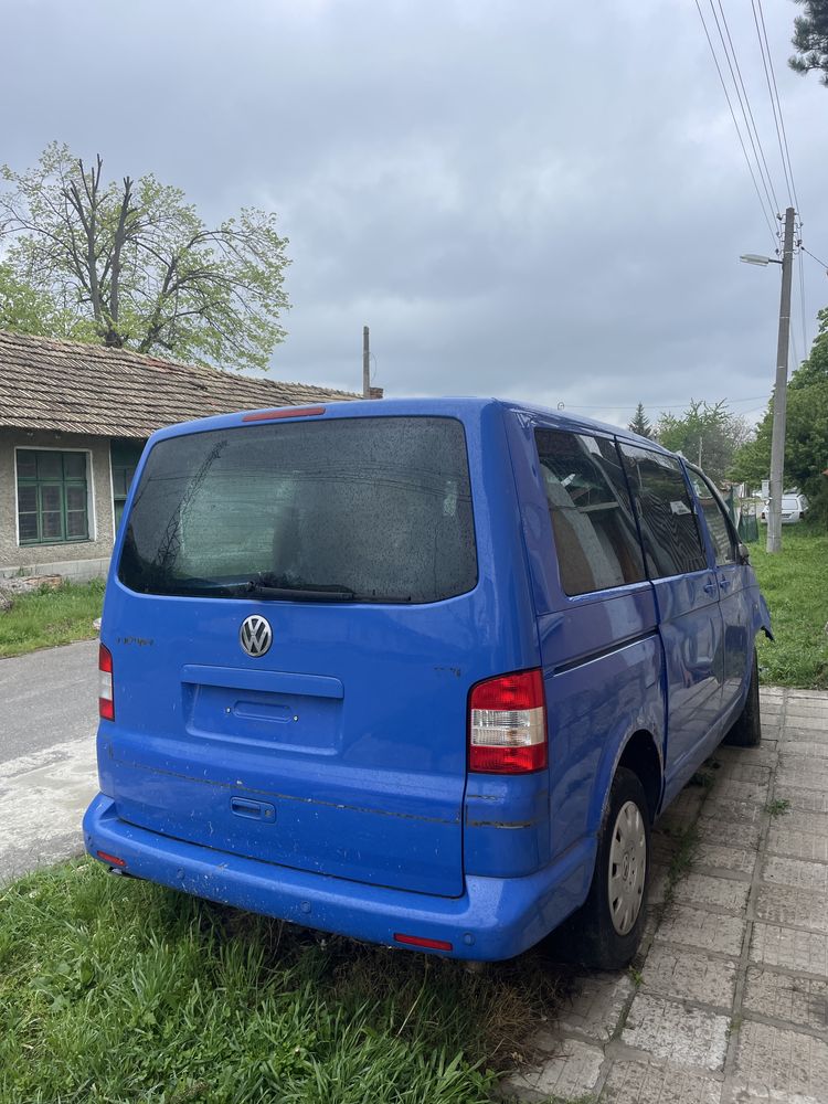 WV t5 multivan 1.9 tdi 102кс. На части