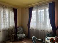 Продава се: Етаж от къща /монолит/ 94 кв.м, с двор 235 кв.м, в Карлово