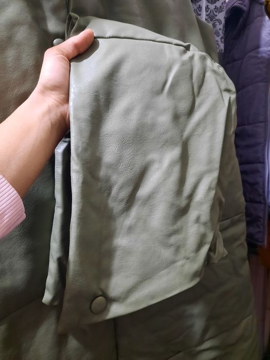 Кожаная безрукавка