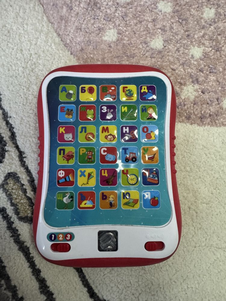 Лот бебешки играчки