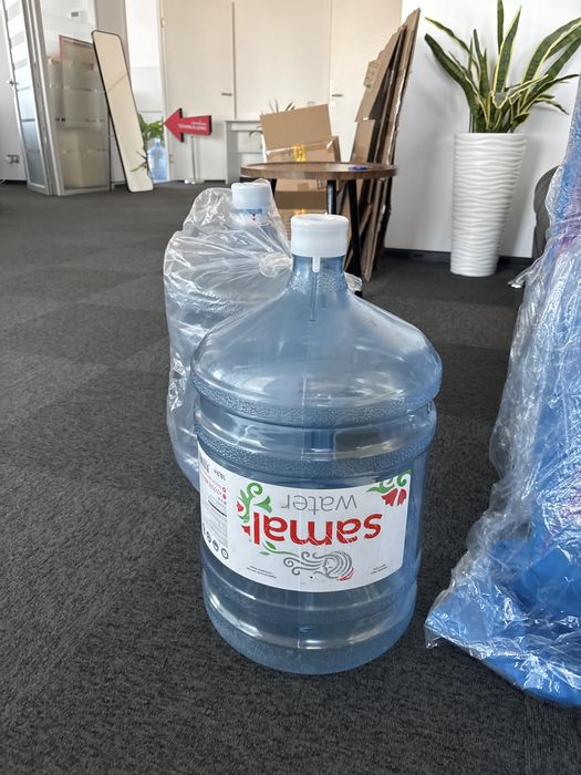 Продаю бутылки для воды