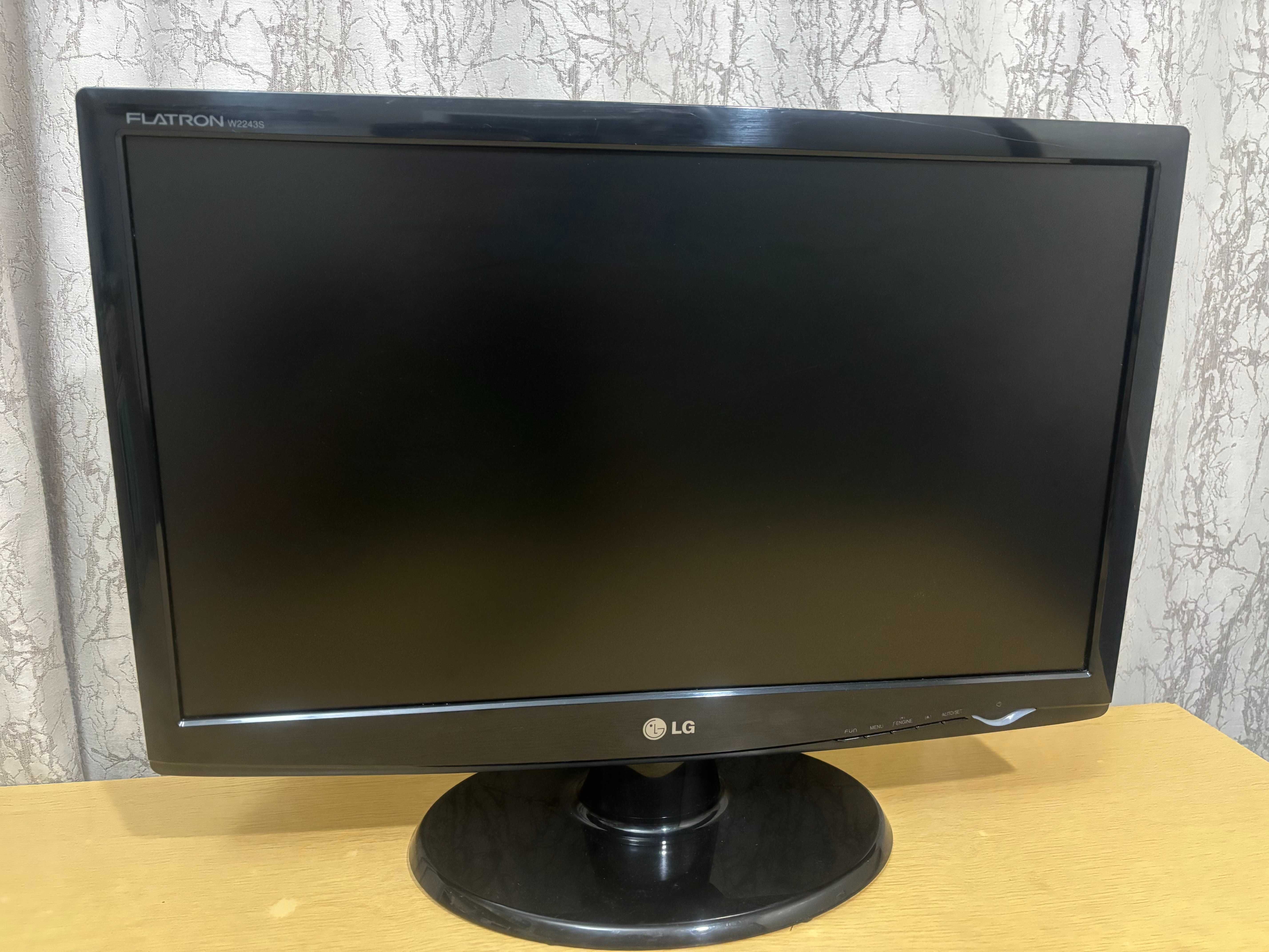 Монитор LG Flatron W2243S