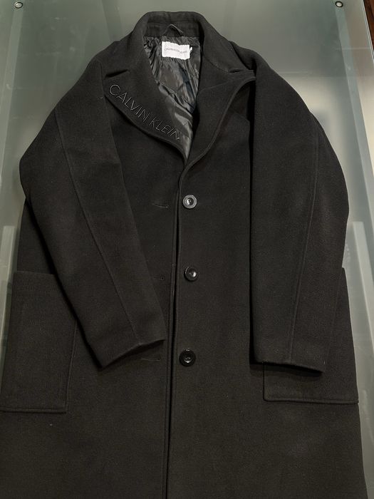 Calvin Klein дълго палто