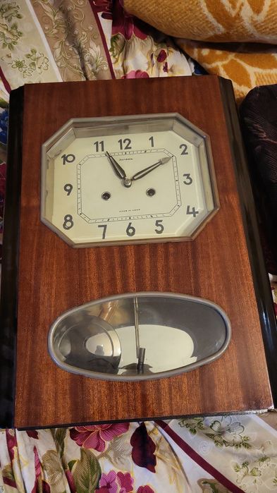 ceas antic cu cheita