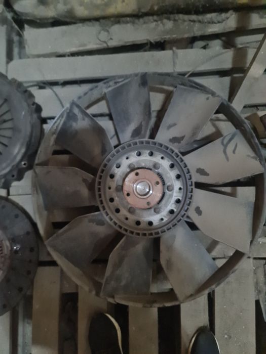 продам гидромуфту- вискомуфту на Man f2000 с вентилятором