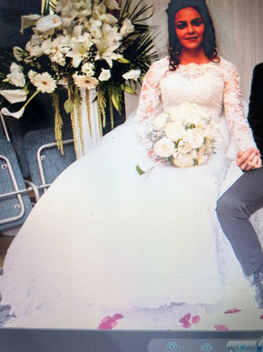 Rochie de mireasă cu trenă detașabilă