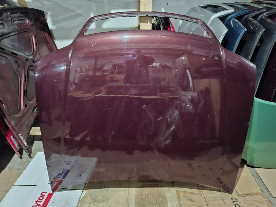 Капот на Ауди А6 С5