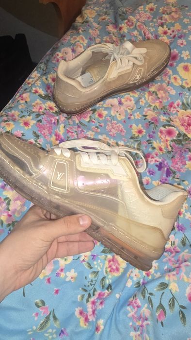 Vând Adidas LV Trainer Transparent