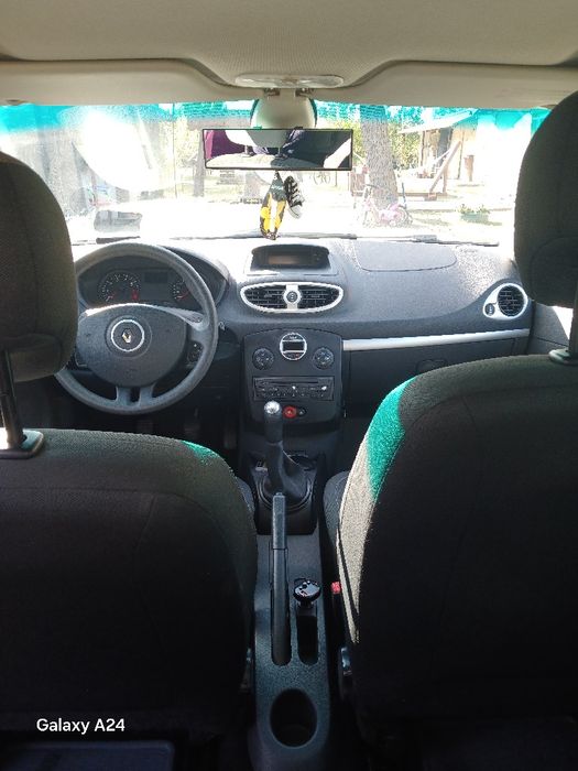 Renault clio 2009