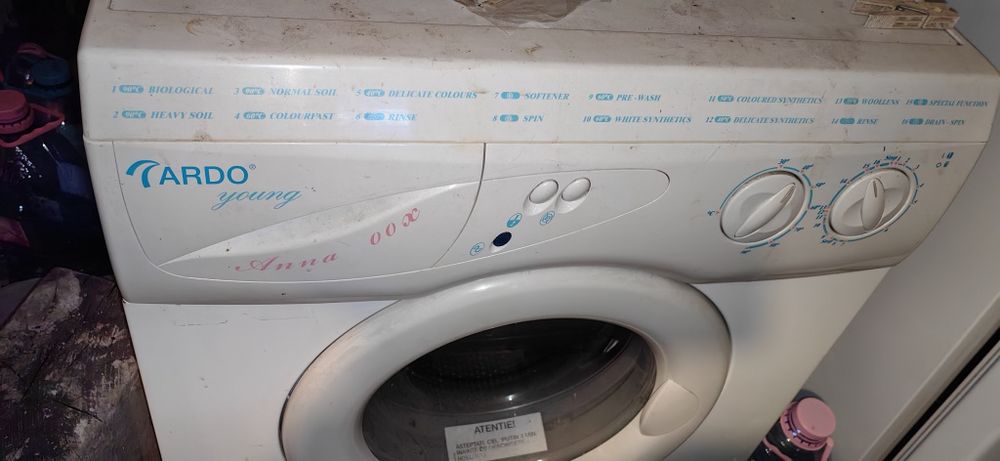 Masina de spalat rufe Ardo