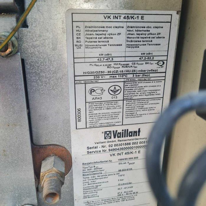 Vând 2 centrale termice pe gaz, marca VAILANT, 45kw