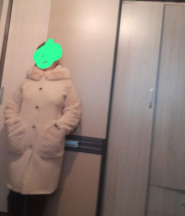 Продам бутон (шуба)новый ,воообще не одевала