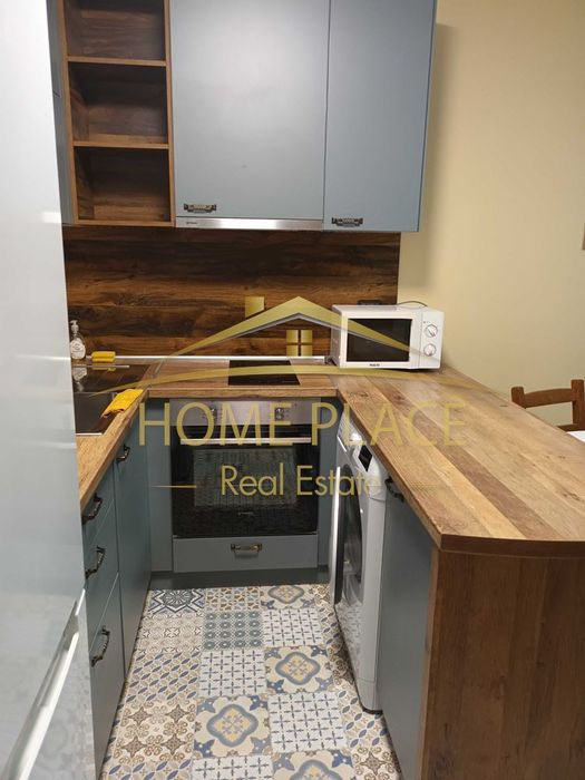 Дава се под наем Двустаен апартамент в Варна, м-т Траката - 60 кв.м за 408 € - Снимка #2